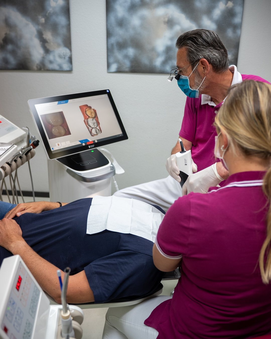 Digitale Abformung der Zähne mit dem Intraoralscanner